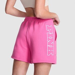 VS PINK | Ivy Fleece Classic Shorts in Gossip Pink Size Small